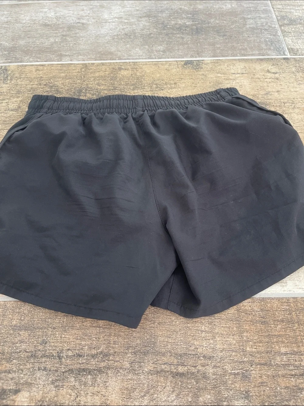 Nike Black Athletic Shorts with Elastic Waist Lined Boys Size Large L